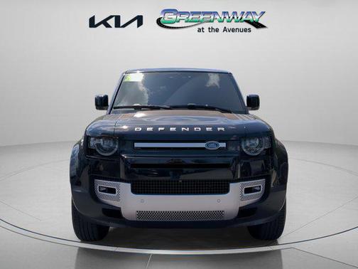 Santorini Black Metallic 2025 Land Rover Defender 110 P400 S