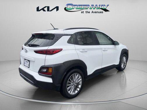 2021 Hyundai KONA SEL