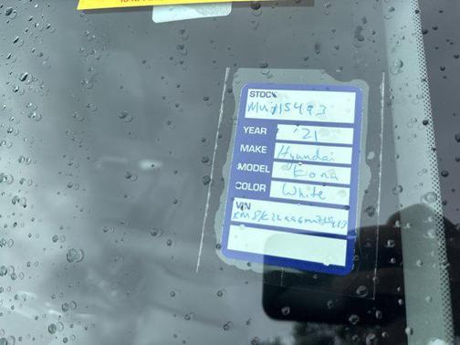 2021 Hyundai KONA SEL