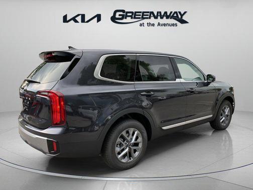 2025 Kia Telluride LX