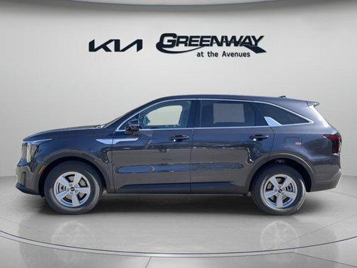 2025 Kia Sorento LX