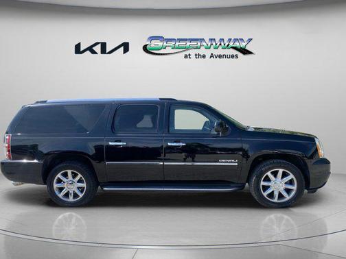 2011 GMC Yukon XL Denali