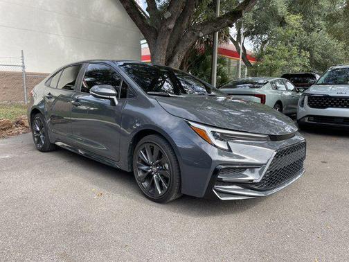 2024 Toyota Corolla Hybrid SE