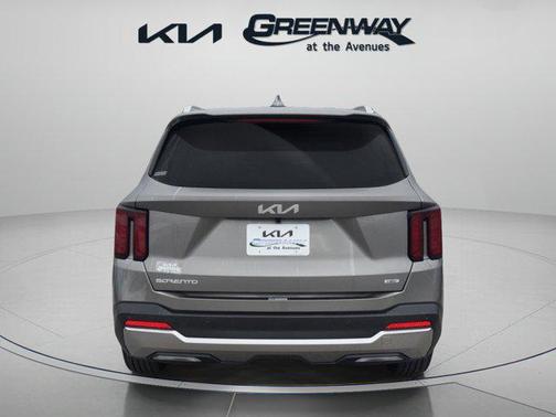 2026 Kia Sorento Hybrid EX