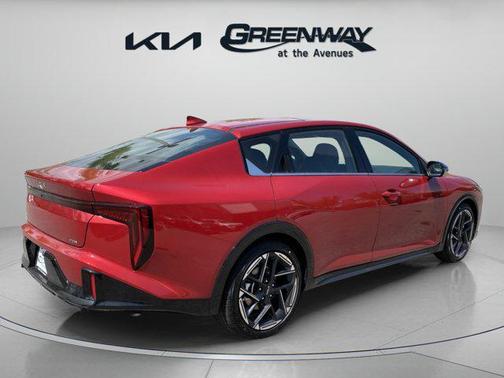 2025 Kia K4 GT-Line