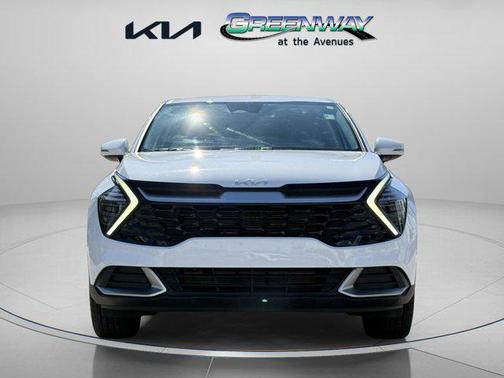 Glacial White Pearl 2024 Kia Sportage EX