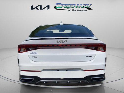 2022 Kia K5 GT-Line
