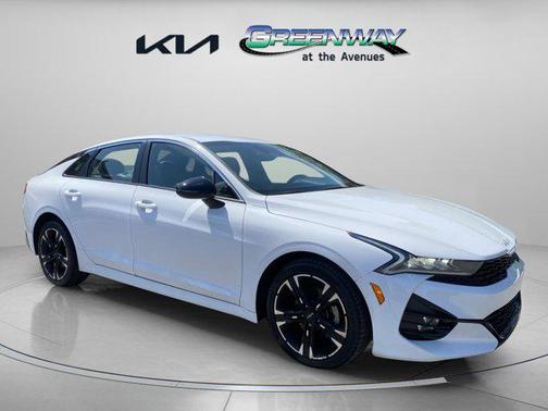 2022 Kia K5 GT-Line