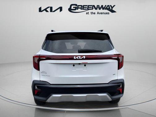 2025 Kia Seltos EX