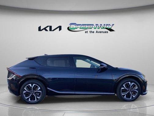 2022 Kia EV6 Wind