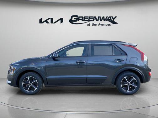 2025 Kia Niro EX