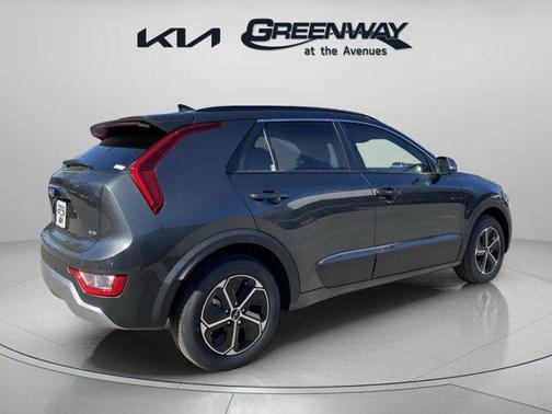 2025 Kia Niro EX