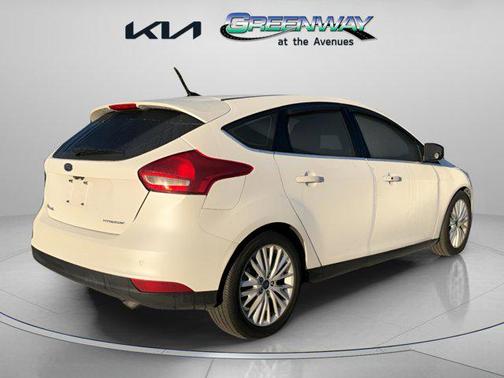 2017 Ford Focus Titanium