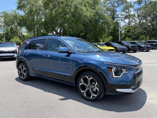 2025 Kia Niro Touring