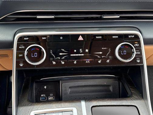 2023 Genesis GV80 2.5T