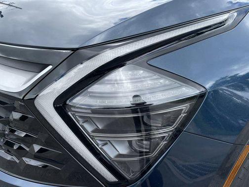 2025 Kia Sportage Hybrid EX