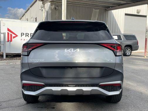 2025 Kia Sportage Hybrid LX