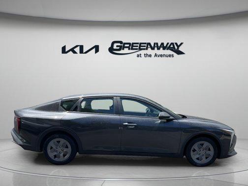 2025 Kia K4 LX