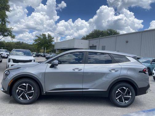 2025 Kia Sportage Hybrid LX