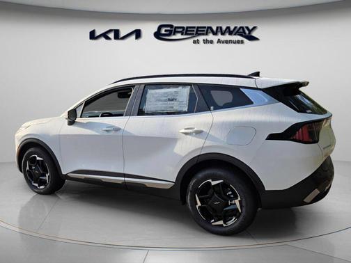 Snow White Pearl 2027 Kia Sportage Hybrid EX