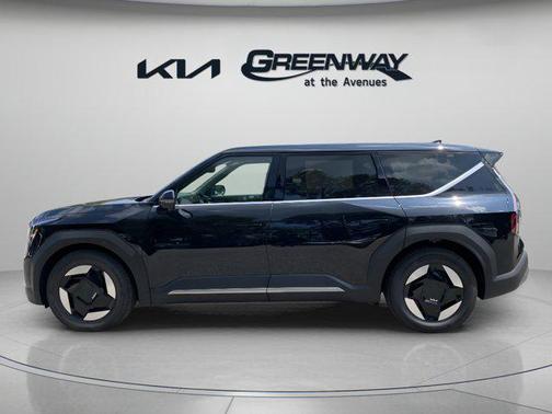 2026 Kia EV9 Light Long Range