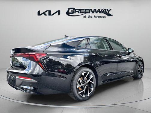 2026 Kia K5 EX