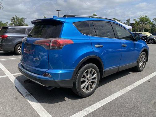 2018 Toyota RAV4 Limited