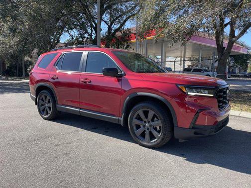 2023 Honda Pilot 2WD Sport