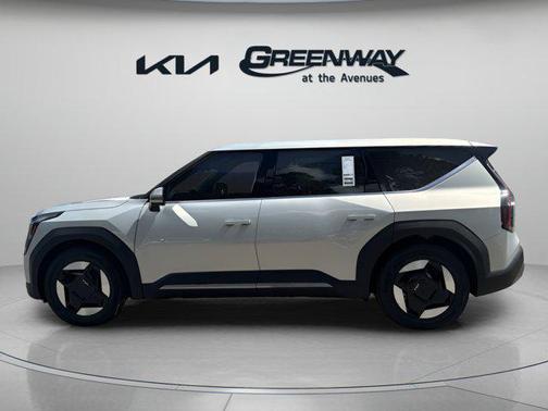 2026 Kia EV9 Light Long Range