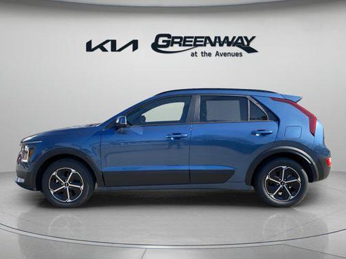 2025 Kia Niro EX
