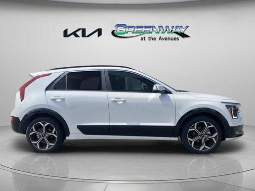 2025 Kia Niro Touring