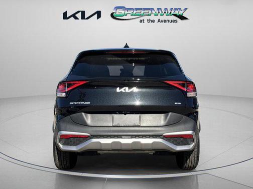 2024 Kia Sportage Hybrid LX
