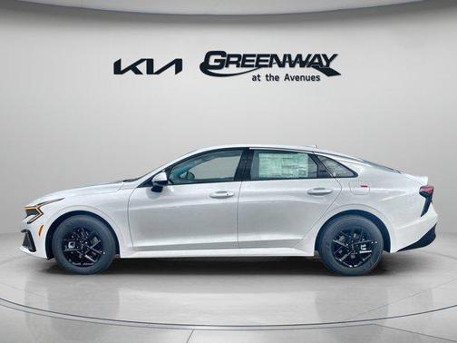 2025 Kia K5 LXS