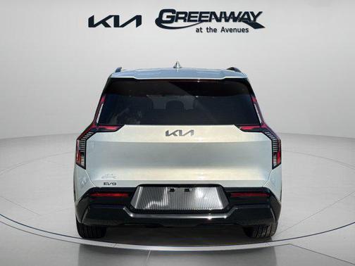 2026 Kia EV9 Land