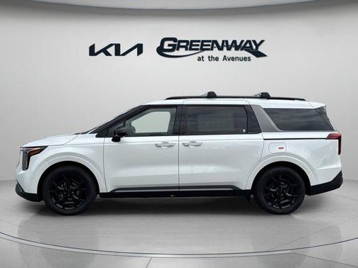 Snow White Pearl 2026 Kia Carnival Hybrid SX