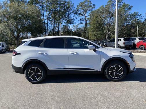 2025 Kia Sportage Hybrid LX