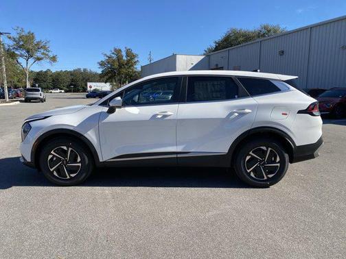 2025 Kia Sportage Hybrid LX