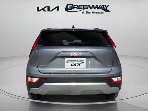 2025 Kia Niro LX