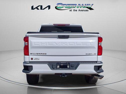 2020 Chevrolet Silverado 1500 Custom