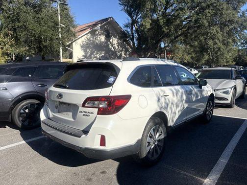 2017 Subaru Outback 3.6R Touring