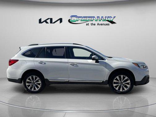 2017 Subaru Outback 3.6R Touring