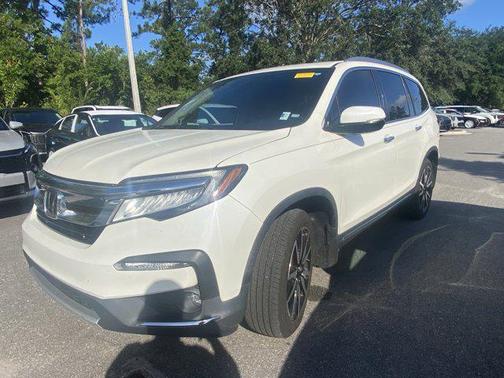2019 Honda Pilot Touring 8-Passenger