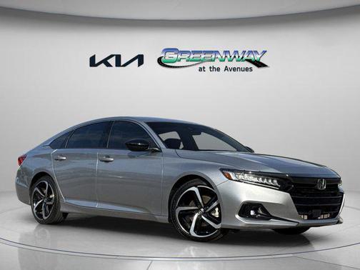 Lunar Silver Metallic 2022 Honda Accord Sport SE 1.5T