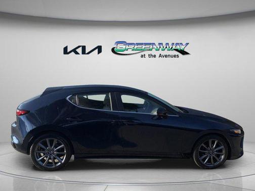 2019 Mazda Mazda3 FWD w/Preferred Package