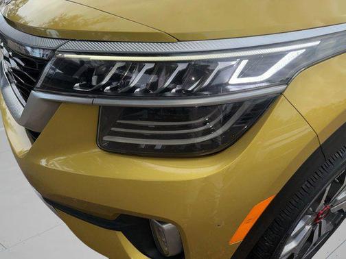 2022 Kia Seltos SX Turbo