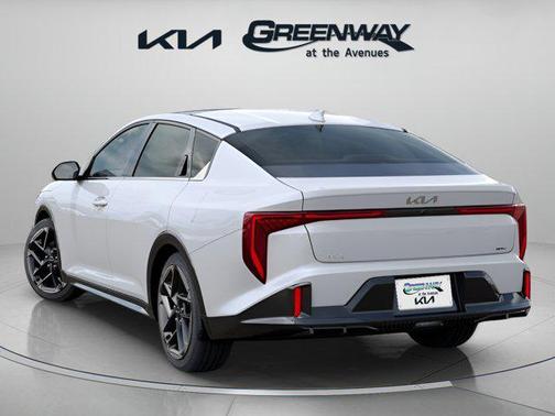 2025 Kia K4 GT-Line