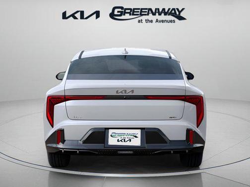 2025 Kia K4 GT-Line