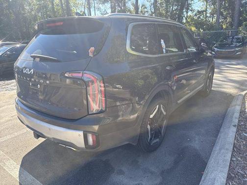 2023 Kia Telluride EX