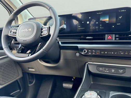 2026 Kia Carnival Hybrid LXS