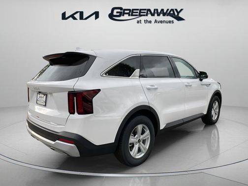 2025 Kia Sorento LX